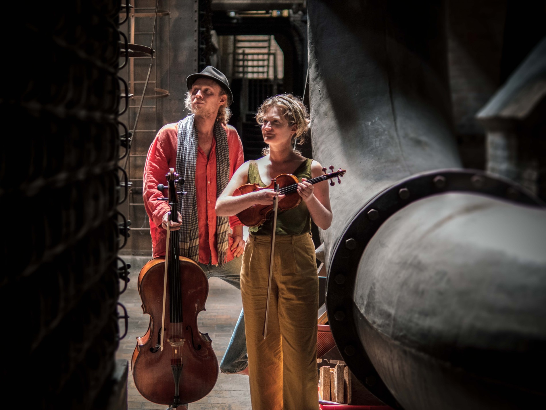 Bij' De Vieze Gasten Shalan Alhamwy